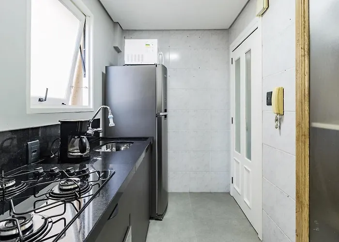 Ap Moderno Com Varanda E Churrasqueira, Vaga De Garagem, Proximo Da Orla Do Guaiba * Porto Alegre