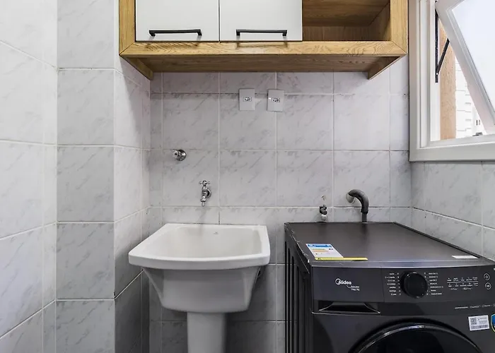 Ap Moderno Com Varanda E Churrasqueira, Vaga De Garagem, Proximo Da Orla Do Guaiba * Porto Alegre
