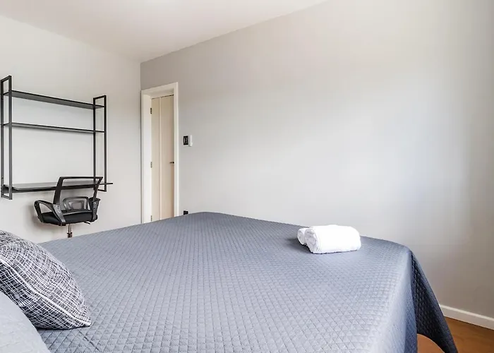 Apartment Ap Moderno Com Varanda E Churrasqueira, Vaga De Garagem, Proximo Da Orla Do Guaiba